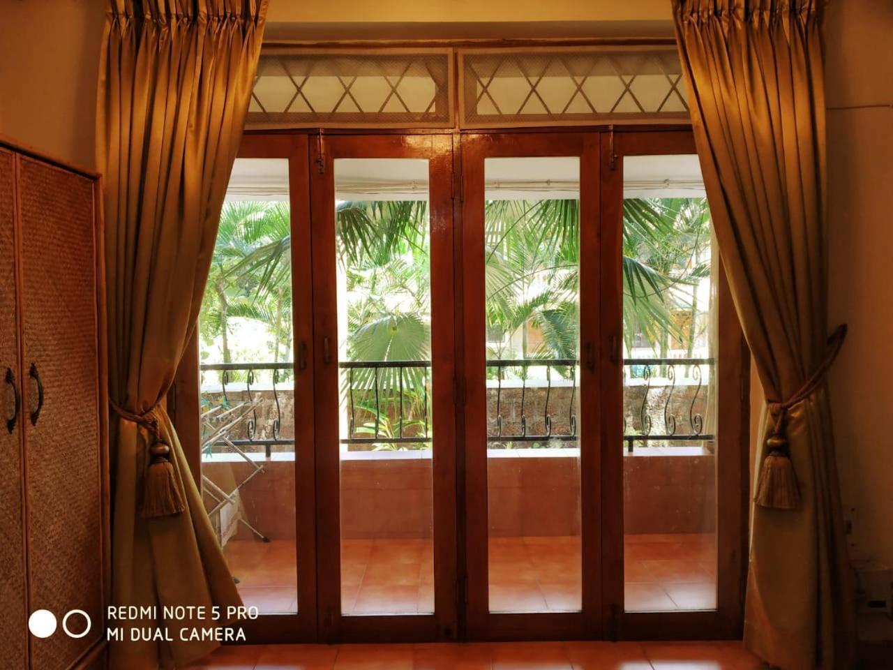 Diana Apartments Candolim Exterior foto